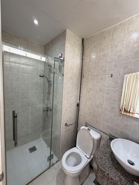 Faber Hills Estate, Faber Park, 4 Bedrooms, 6,500 sqft, Detached House For Rent, by Qwek Koo, 500184608 - Bathroom - PropertyGuru.com.sg