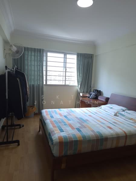 772 Yishun Avenue 3, 772 Yishun Avenue 3, Room Rental, 120 sqft, HDB Flat For Rent, by S K Teo Jonathon, 500184616 - Bedroom - PropertyGuru.com.sg