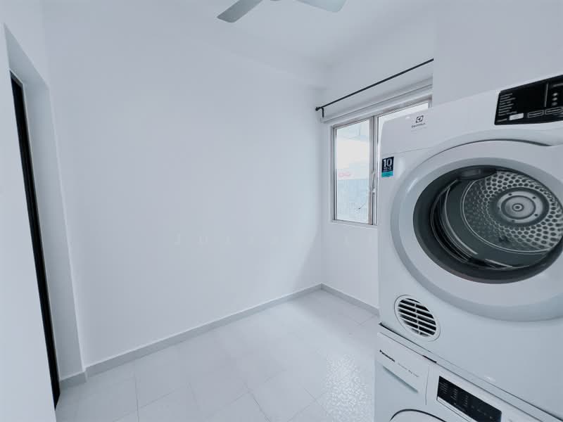 Burlington Square, 175 Bencoolen Street, 3 Bedrooms, 3,036 sqft, Apartment For Rent, by Julian Li, 500184621 - Interior - PropertyGuru.com.sg