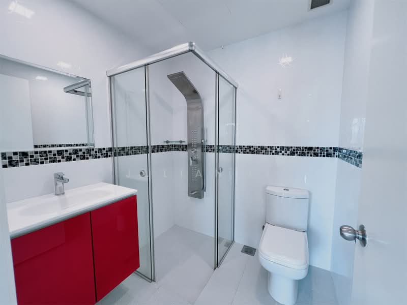 Burlington Square, 175 Bencoolen Street, 3 Bedrooms, 3,036 sqft, Apartment For Rent, by Julian Li, 500184621 - PropertyGuru.com.sg