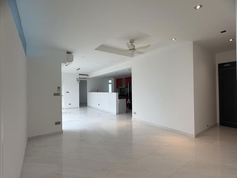 Burlington Square, 175 Bencoolen Street, Beach Road / Bugis / Rochor, 4 Bedrooms, 3,036 sqft, Apartment For Rent, by Julian Li, 500184621 - Living Room - PropertyGuru.com.sg