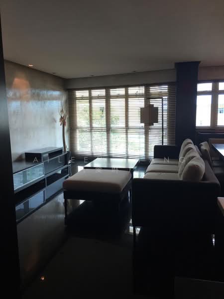 109B Edgedale Plains, 109B Edgedale Plains, 1 Bedroom, 1,048 sqft, HDB Flat For Rent, by Aileen Zhang (爱琳）, 500184628 - Living Room - PropertyGuru.com.sg