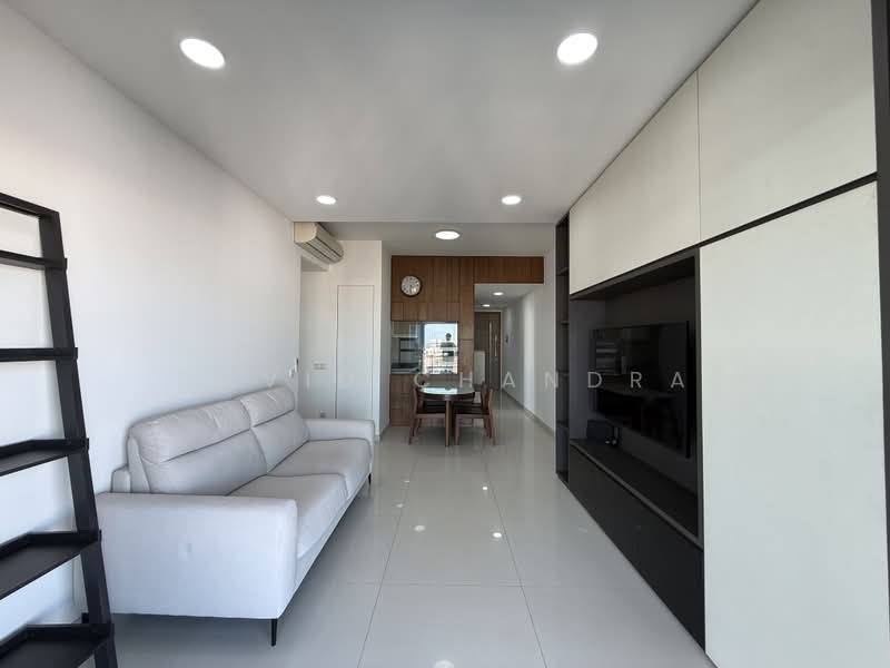 The Metropolitan Condominium, 6 Alexandra View, 2 Bedrooms, 1,033 sqft, Condominium For Rent, by David Chandra, 500184632 - Living Room - PropertyGuru.com.sg