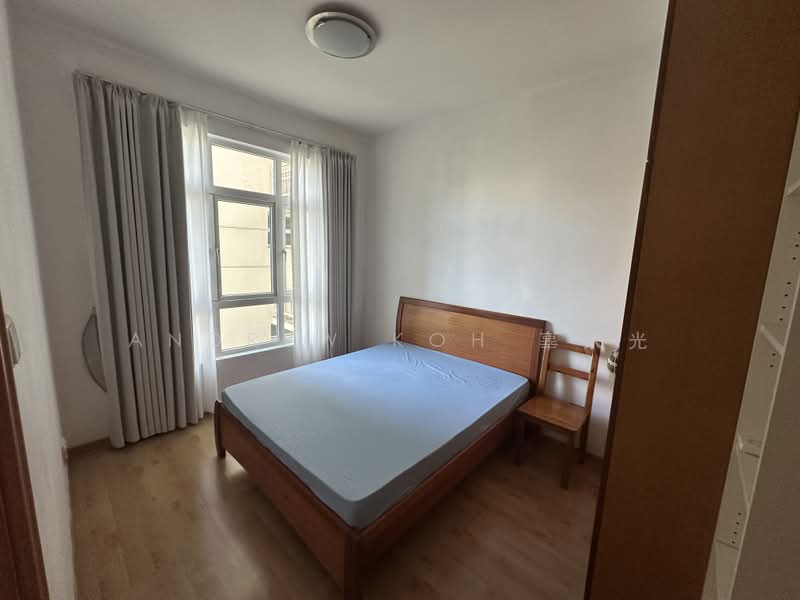 Summerhill, 50 Hume Avenue, 3 Bedrooms, 1,302 sqft, Condominium For Rent, by Andrew Koh 辜永光, 500184635 - Bedroom - PropertyGuru.com.sg
