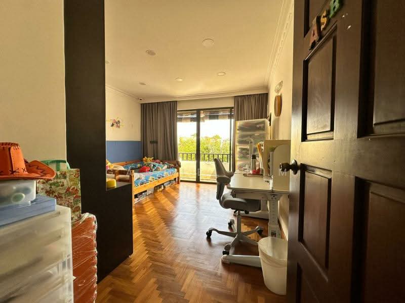 ⭐WOW $1,8XX PSF ONLY⭐✅HUGE BUNGALOW IN D10✅❤️ELEVATED LAND❤️, NAMLY / JALAN HAJI ALIAS / CORONATION / BUKIT TIMAH / HOLLAND, 5 Bedrooms, 9,750 sqft, Bungalow House For Sale, by Gabriel Lim, 500184636 - Bedroom - PropertyGuru.com.sg