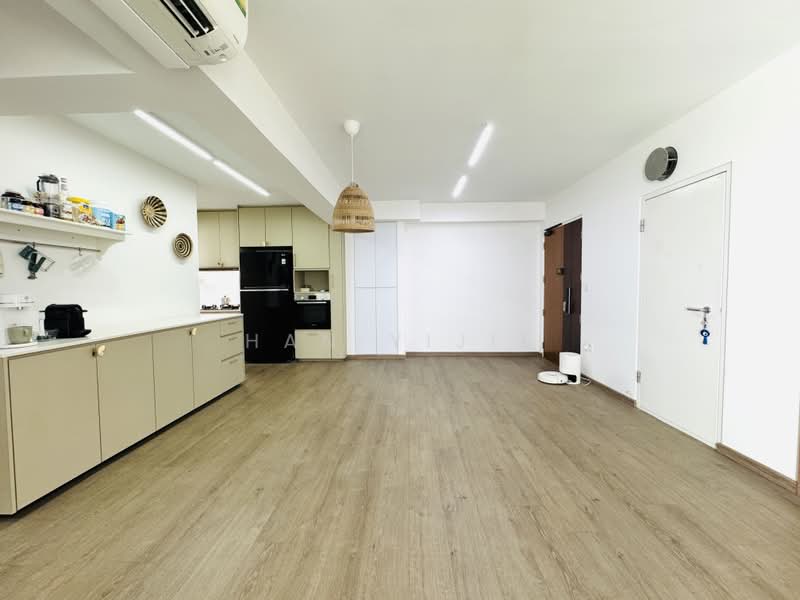 415C Northshore Drive, 415C Northshore Drive, 3 Bedrooms, 1,012 sqft, HDB Flat For Sale, by Han Yijie, 500184640 - Kitchen - PropertyGuru.com.sg