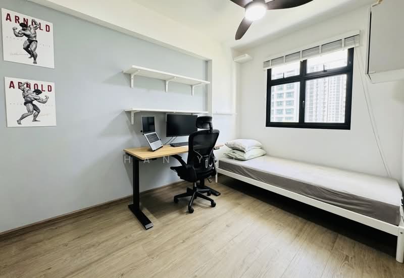 415C Northshore Drive, 415C Northshore Drive, 3 Bedrooms, 1,012 sqft, HDB Flat For Sale, by Han Yijie, 500184640 - Bedroom - PropertyGuru.com.sg