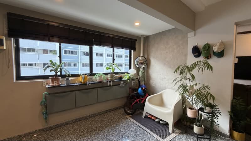 873 Tampines Street 84, 873 Tampines Street 84, 3 Bedrooms, 1,302 sqft, HDB Flat For Sale, by Brian Hafiz Koh, 500184647 - Living Room - PropertyGuru.com.sg