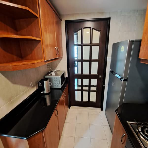 The Bencoolen, 180 Bencoolen Street, Room Rental, 70 sqft, Apartment For Rent, by Andy Cheuk, 500184648 - Kitchen - PropertyGuru.com.sg
