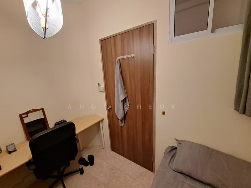 The Bencoolen, 180 Bencoolen Street, Room Rental, 70 sqft, Apartment For Rent, by Andy Cheuk, 500184648 - Bedroom - PropertyGuru.com.sg