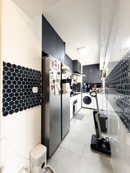 408C Northshore Drive, 408C Northshore Drive, 1 Bedroom, 506 sqft, HDB Flat For Sale, by Ice Tham, 500184653 - Kitchen - PropertyGuru.com.sg