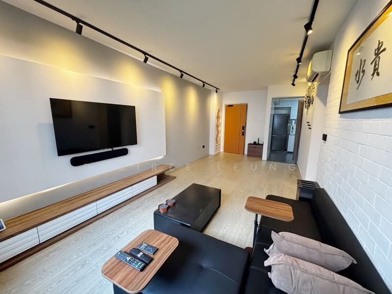 259C Punggol Field, 259C Punggol Field, 3 Bedrooms, 1,001 sqft, HDB Flat For Sale, by Desiree Leung, 500184658 - Living Room - PropertyGuru.com.sg