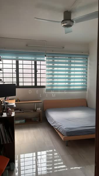 219A Jurong East Street 21, 219A Jurong East Street 21, 3 Bedrooms, 1,270 sqft, HDB Flat For Sale, by Dennis Lim, 500184663 - Bedroom - PropertyGuru.com.sg