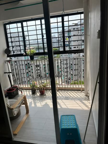 219A Jurong East Street 21, 219A Jurong East Street 21, 3 Bedrooms, 1,270 sqft, HDB Flat For Sale, by Dennis Lim, 500184663 - Balcony - PropertyGuru.com.sg