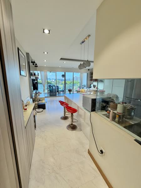 Waterfront Key, 780 Bedok Reservoir Road, 4 Bedrooms, 1,518 sqft, Condominium For Sale, by Michelle Seck, 500184683 - Kitchen - PropertyGuru.com.sg
