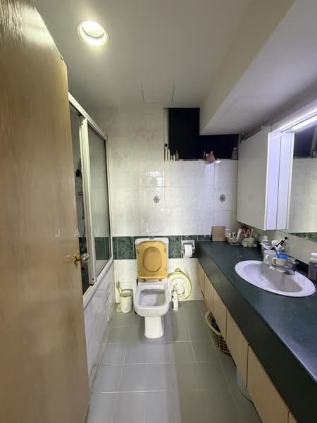 Bishan Park Condo, 24 Sin Ming Walk, 3 Bedrooms, 1,475 sqft, Condominium For Sale, by Javier Chew, 500184687 - Bathroom - PropertyGuru.com.sg