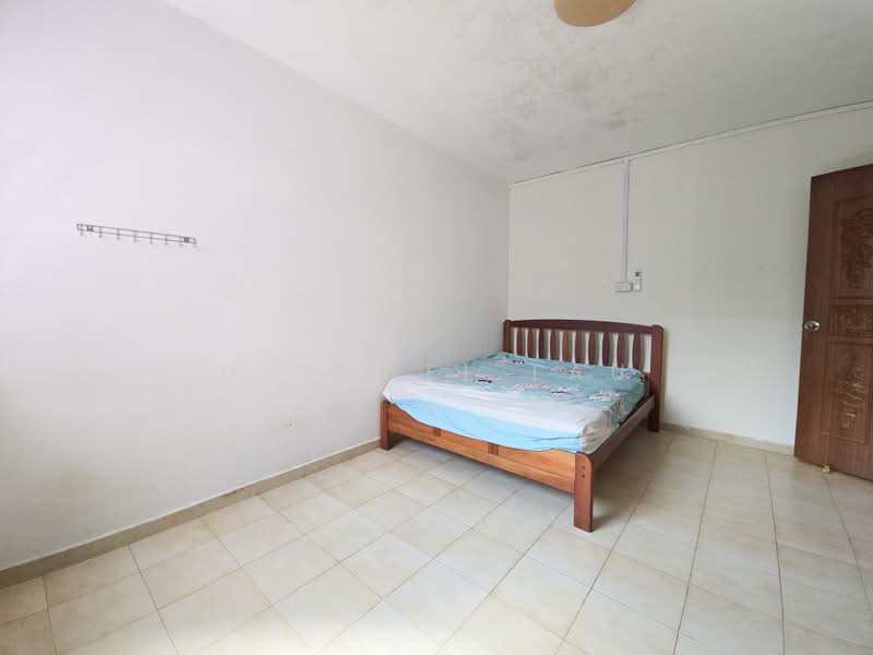 928 Jurong West Street 92, 928 Jurong West Street 92, 3 Bedrooms, 1,119 sqft, HDB Flat For Sale, by Michael Lau, 500184706 - Bedroom - PropertyGuru.com.sg