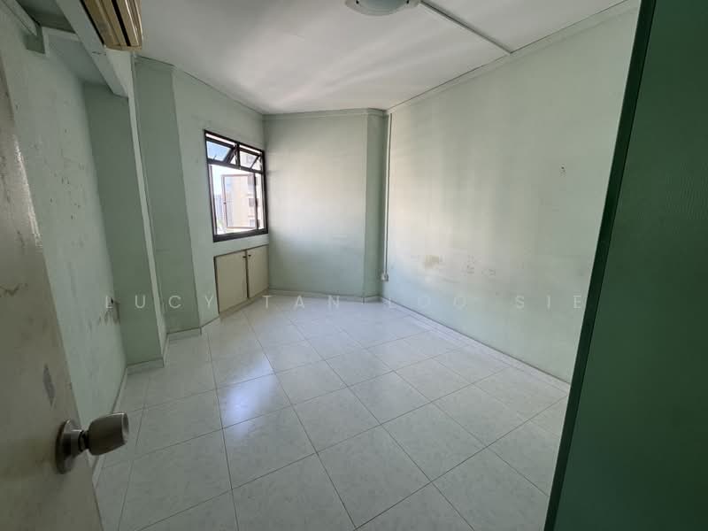 260B Sengkang East Way, 260B Sengkang East Way, 3 Bedrooms, 1,184 sqft, HDB Flat For Sale, by Lucy Tan Loo Sie, 500184708 - PropertyGuru.com.sg