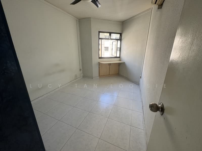 260B Sengkang East Way, 260B Sengkang East Way, 3 Bedrooms, 1,184 sqft, HDB Flat For Sale, by Lucy Tan Loo Sie, 500184708 - PropertyGuru.com.sg