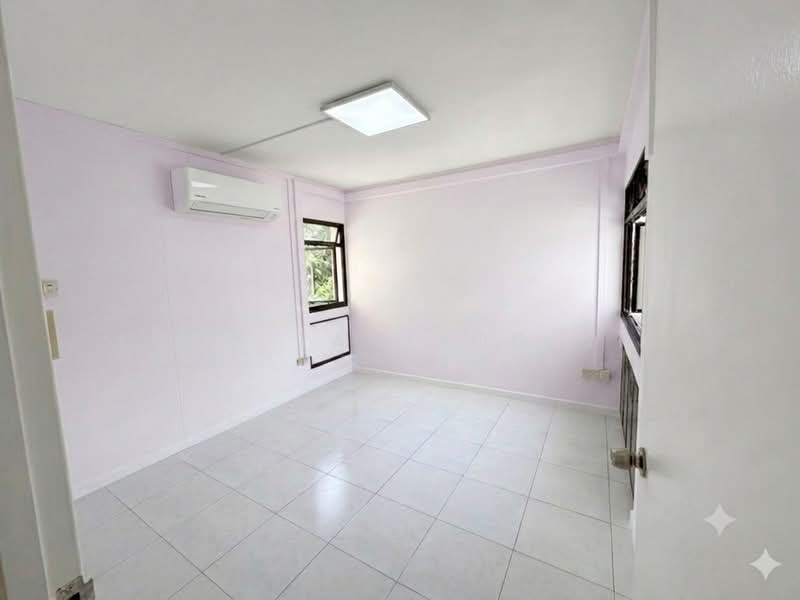 260B Sengkang East Way, 260B Sengkang East Way, 3 Bedrooms, 1,184 sqft, HDB Flat For Sale, by Lucy Tan Loo Sie, 500184708 - PropertyGuru.com.sg