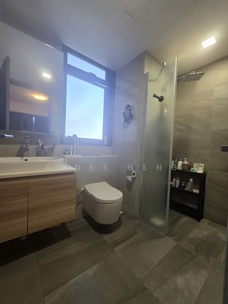 The Poiz Residences, 2 Meyappa Chettiar Road, 3 Bedrooms, 1,184 sqft, Condominium For Sale, by Agnes Heng, 500184719 - Master Bathroom - PropertyGuru.com.sg