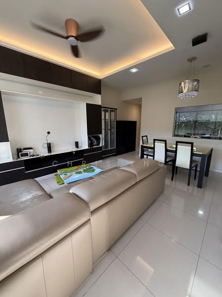 Meadows @ Peirce, 626 Upper Thomson Road, 2 Bedrooms, 1,023 sqft, Condominium For Rent, by Chris Eng, 500184727 - Living Room - PropertyGuru.com.sg