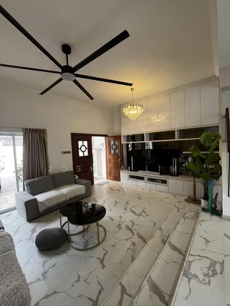 Tivoli Gardens Corner Terrace, Tai Keng Gardens, Tai Keng Place, Jalan Kelichap, Upper Paya Lebar Road, Tai Keng Avenue, Tai Keng Terrace, Tai Keng Lane, Jalan Lokam, Lorong Gambir, Lorong Ong Lye, 5 Bedrooms, 2,500 sqft, Corner Terrace For Sale, by Joshua Lim, 500184730 - Living Room - PropertyGuru.com.sg