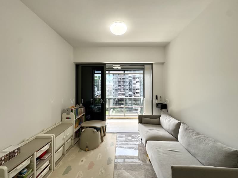 JadeScape, 2 Shunfu Road, 2 Bedrooms, 764 sqft, Condominium For Sale, by Vivienne Zhou, 500184732 - Living Room - PropertyGuru.com.sg