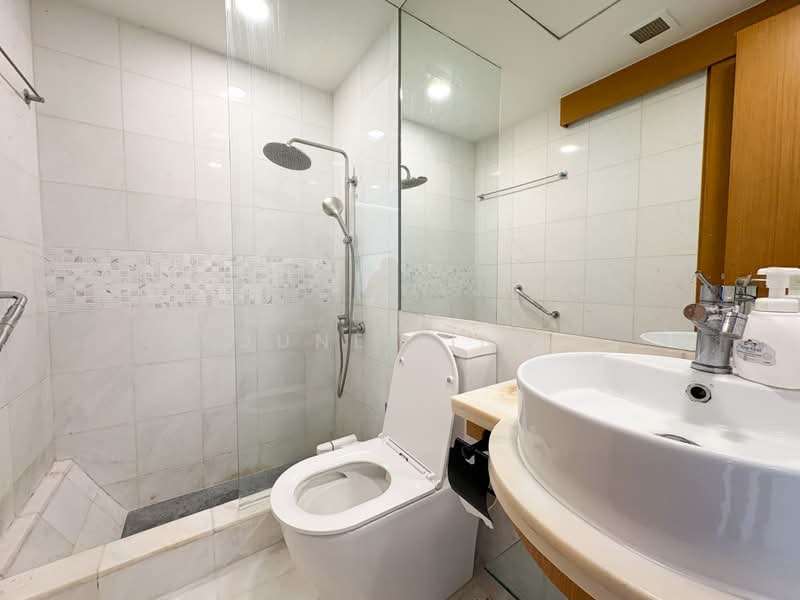 Icon, 10 Gopeng Street, 1 Bedroom, 581 sqft, Apartment For Rent, by June Ling, 500184733 - Bathroom - PropertyGuru.com.sg