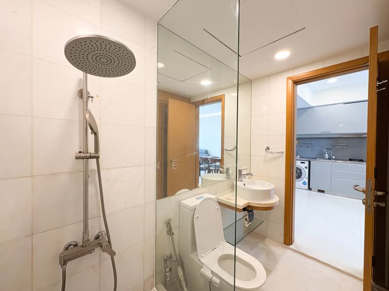 Icon, 10 Gopeng Street, 1 Bedroom, 581 sqft, Apartment For Rent, by June Ling, 500184733 - Bathroom - PropertyGuru.com.sg