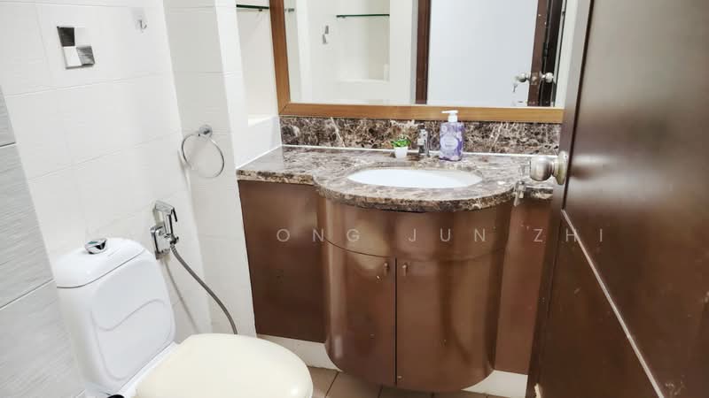 Hillington Green, 51 Hillview Avenue, Room Rental, 100 sqft, Condominium For Rent, by Mario Ong Jun Zhi, 500184737 - Common Bathroom 1 - PropertyGuru.com.sg