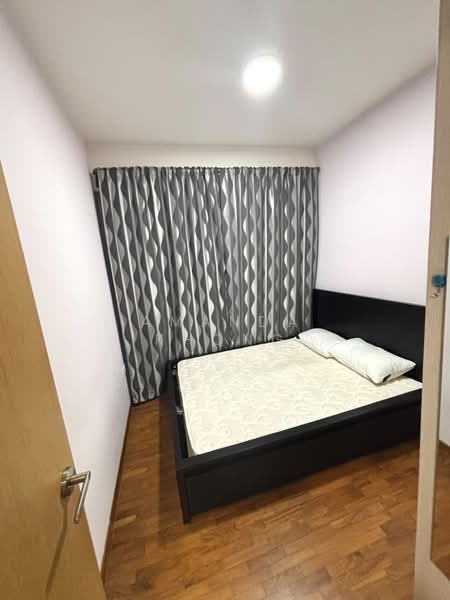 The Tampines Trilliant, 25 Tampines Central 7, Room Rental, 100 sqft, Executive Condominium For Rent, by Amanda Khong, 500184743 - Bedroom - PropertyGuru.com.sg