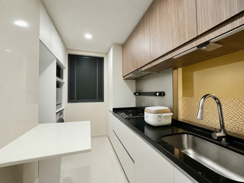 The Palette, 113 Pasir Ris Grove, 3 Bedrooms, 894 sqft, Condominium For Sale, by Kavin Kuah, 500184748 - Kitchen - PropertyGuru.com.sg