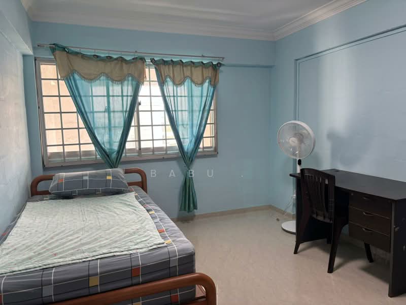 433 Jurong West Street 42, 433 Jurong West Street 42, 3 Bedrooms, 1,117 sqft, HDB Flat For Sale, by Babu ., 500184749 - Bedroom - PropertyGuru.com.sg