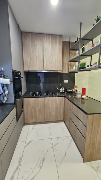 Belgravia Green, Belgravia Drive, 5 Bedrooms, 3,400 sqft, Semi-Detached House For Rent, by Elaine Tan, 500184758 - Kitchen - PropertyGuru.com.sg