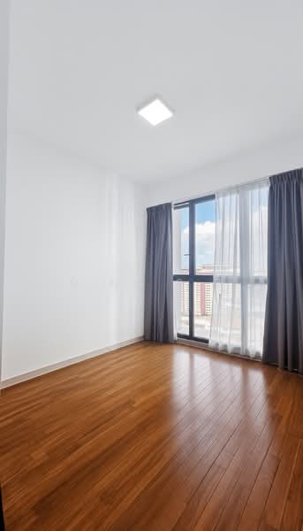 Botanique at Bartley, 223 Upper Paya Lebar Road, 2 Bedrooms, 657 sqft, Condominium For Rent, by Ding S.Z, 500184761 - Master Room - PropertyGuru.com.sg