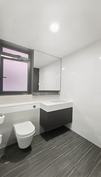 Botanique at Bartley, 223 Upper Paya Lebar Road, 2 Bedrooms, 657 sqft, Condominium For Rent, by Ding S.Z, 500184761 - Bathroom - PropertyGuru.com.sg