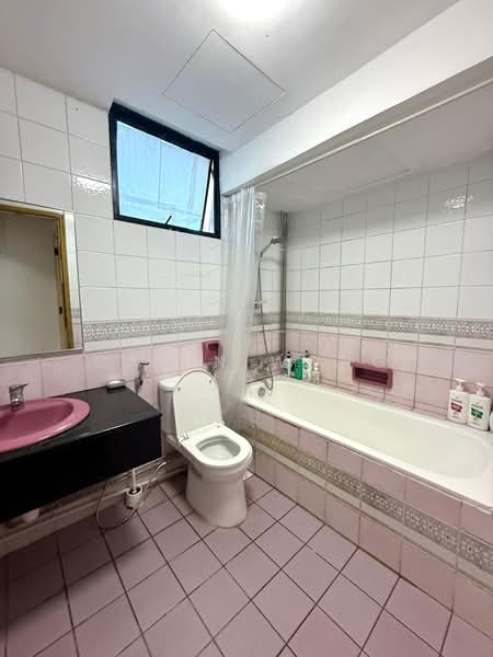 Euro-Asia Park, 25 Woodleigh Close, Room Rental, 60 sqft, Condominium For Rent, by Cavin Wong, 500184762 - Bathroom - PropertyGuru.com.sg
