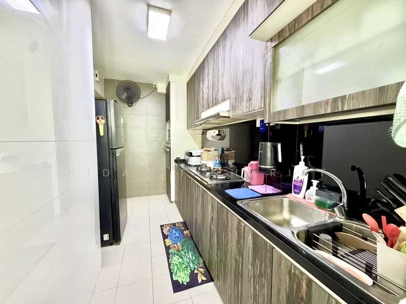 808C Choa Chu Kang Avenue 1, 808C Choa Chu Kang Avenue 1, 3 Bedrooms, 990 sqft, HDB Flat For Sale, by Hidayat Shariff, 500184763 - Kitchen - PropertyGuru.com.sg
