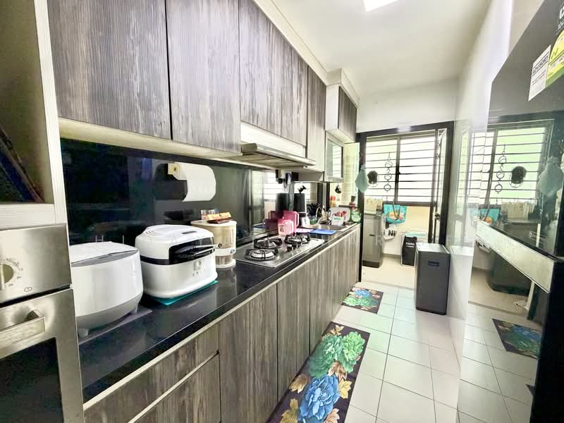 808C Choa Chu Kang Avenue 1, 808C Choa Chu Kang Avenue 1, 3 Bedrooms, 990 sqft, HDB Flat For Sale, by Hidayat Shariff, 500184763 - Kitchen - PropertyGuru.com.sg