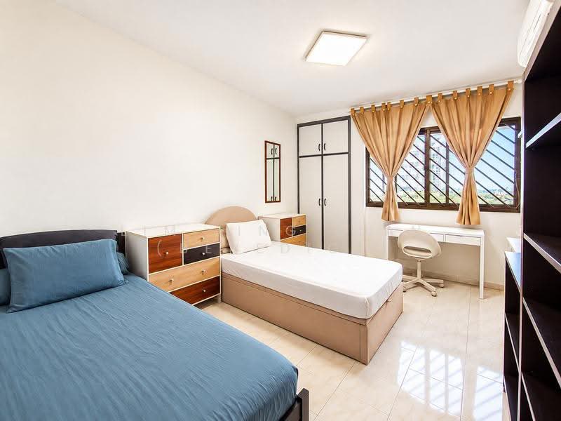 649 Hougang Avenue 8, 649 Hougang Avenue 8, Hougang / Punggol / Sengkang, 3 Bedrooms, 1,292 sqft, HDB Flat For Sale, by Lim Jing Tuan (Benedict), 500184766 - Bedroom - PropertyGuru.com.sg