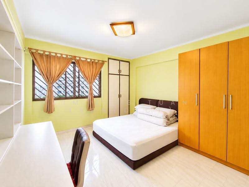 649 Hougang Avenue 8, 649 Hougang Avenue 8, Hougang / Punggol / Sengkang, 3 Bedrooms, 1,292 sqft, HDB Flat For Sale, by Lim Jing Tuan (Benedict), 500184766 - Bedroom - PropertyGuru.com.sg