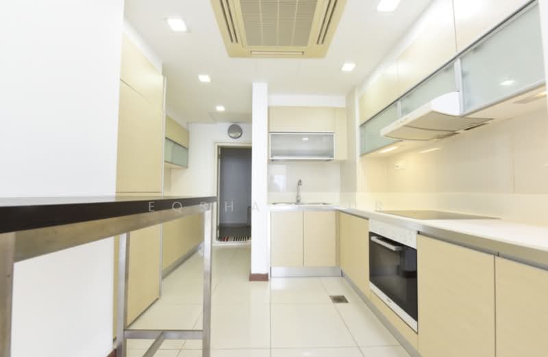 The Sail @ Marina Bay, 6 Marina Boulevard, 4 Bedrooms, 2,200 sqft, Condominium For Rent, by Eqsha Kaur, 500184767 - Kitchen - PropertyGuru.com.sg