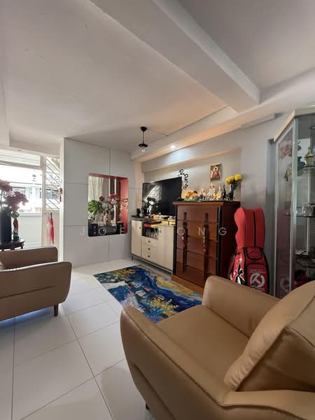 87 Commonwealth Close, 87 Commonwealth Close, 2 Bedrooms, 624 sqft, HDB Flat For Sale, by Joe Wong, 500184768 - Living Room - PropertyGuru.com.sg