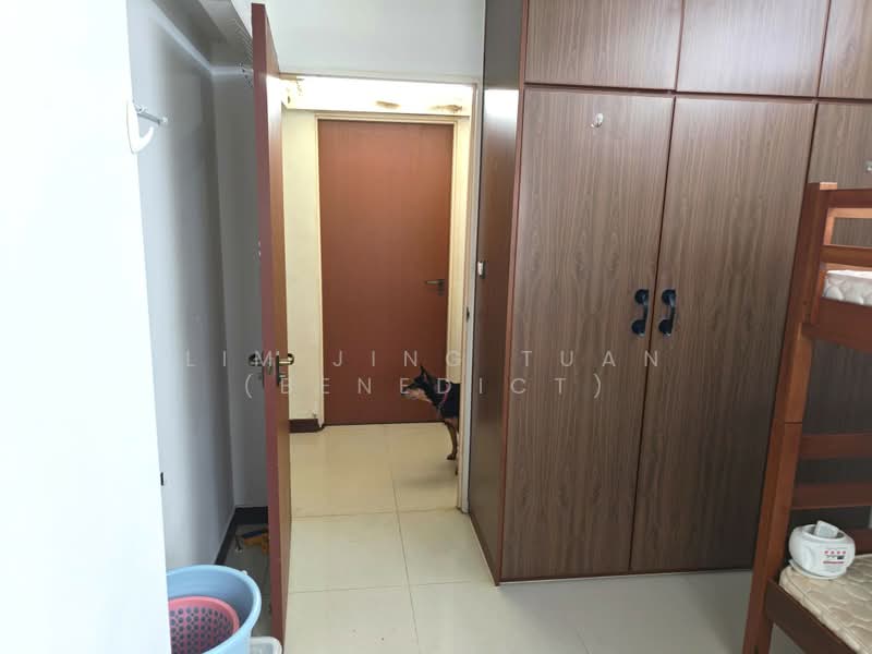 512C Yishun Street 51, 512C Yishun Street 51, Room Rental, 150 sqft, HDB Flat For Rent, by Lim Jing Tuan (Benedict), 500184770 - Corridor - PropertyGuru.com.sg