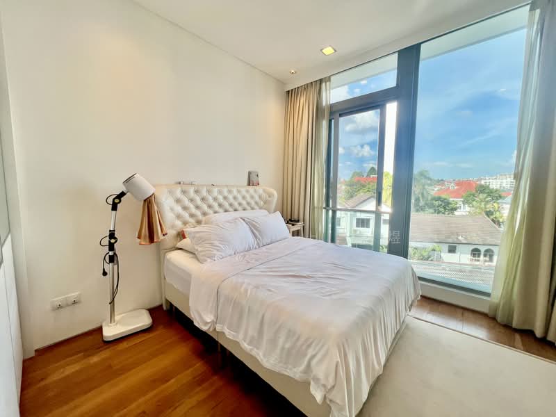 Braddell Heights Estate, Matlock Rise, 7 Bedrooms, 6,000 sqft, Bungalow House For Sale, by Clare Loh 卢煜婕, 500184777 - Bedroom - PropertyGuru.com.sg