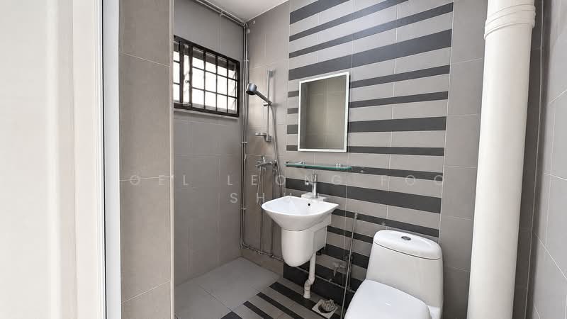 546 Choa Chu Kang Street 52, 546 Choa Chu Kang Street 52, 4 Bedrooms, 1,281 sqft, HDB Flat For Sale, by Joel Leong Foo Shun, 500184778 - Bathroom - PropertyGuru.com.sg
