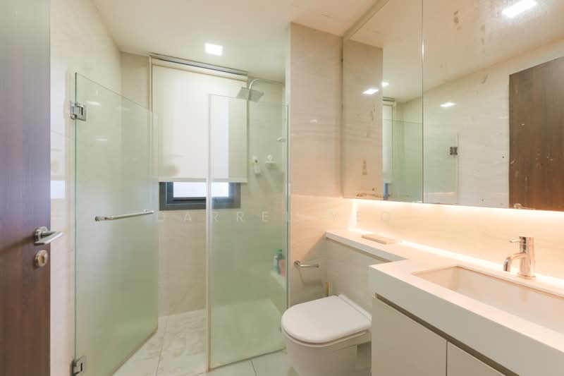 Signature At Yishun, 29 Yishun Street 51, 2 Bedrooms, 775 sqft, Executive Condominium For Sale, by Darrel Yeo, 500184780 - Bathroom - PropertyGuru.com.sg