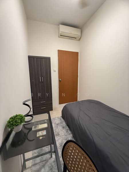 Kerrisdale, 30 Sturdee Road, Room Rental, 100 sqft, Condominium For Rent, by Bryan Ooi, 500184782 - Bedroom - PropertyGuru.com.sg