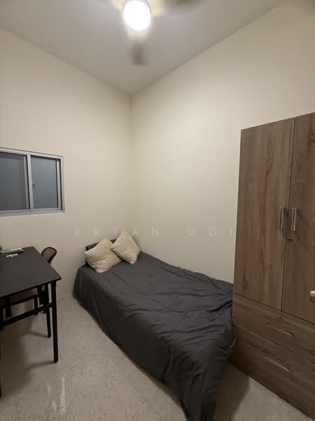 Kerrisdale, 30 Sturdee Road, Room Rental, 100 sqft, Condominium For Rent, by Bryan Ooi, 500184782 - Bedroom - PropertyGuru.com.sg